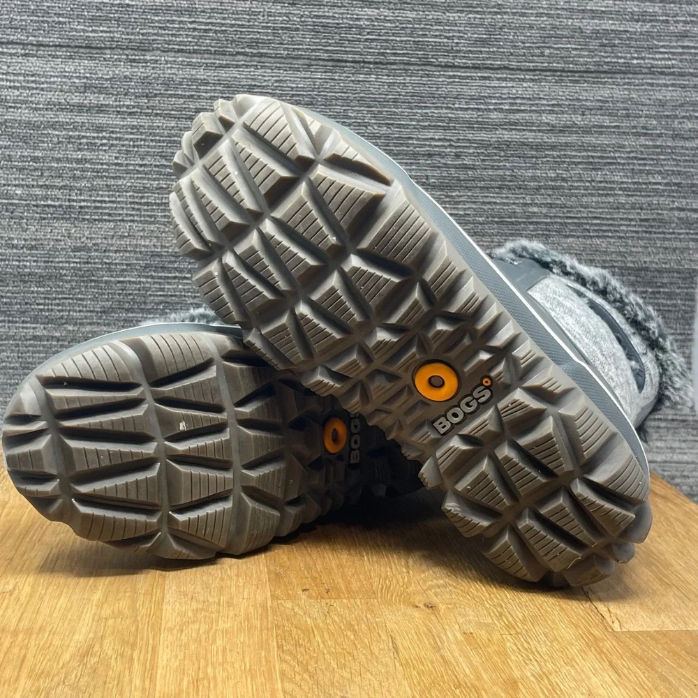 Bogs Arcata Knit Winter Boots Women 8 Gray  Waterproof Faux Fur Insulated Snow